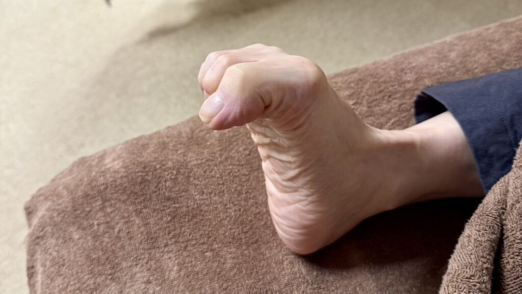 ケアを続けている方の足元_20260119